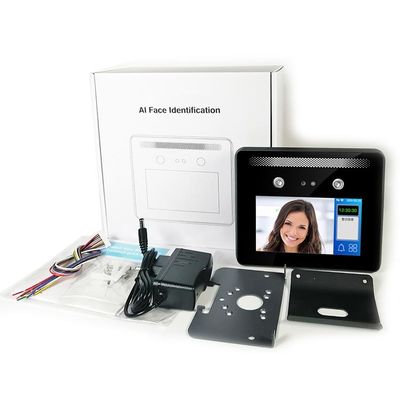 قارئ رمز الاستجابة السريعة قارئ بطاقة RFID TCP وجه قراءة آلة البيومترية