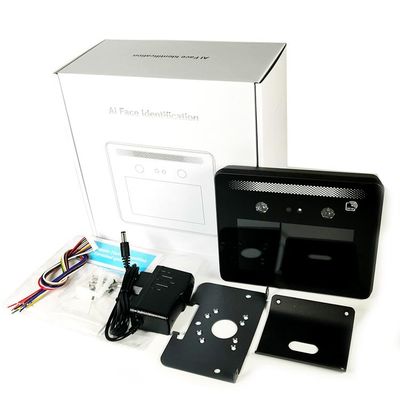 آلة الحضور عبر شبكة WiFi السحابية للتعرف على الوجوه مع واجهة USB